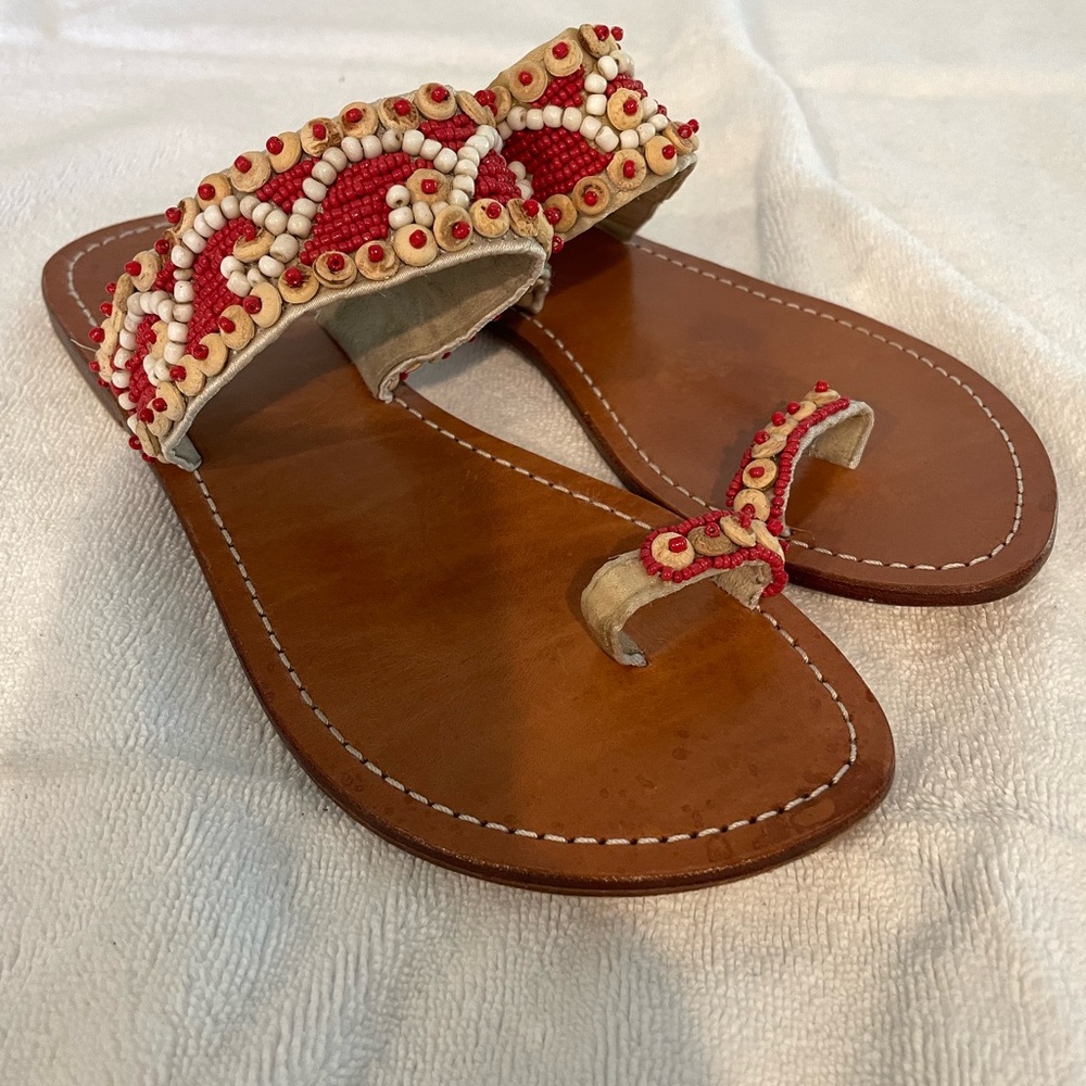 Mystique Toe-Ringed Sandals - size 6.5